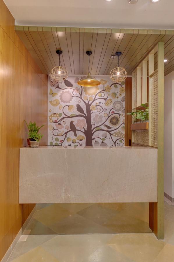 The Beacon Hotel Vadodara Exterior photo